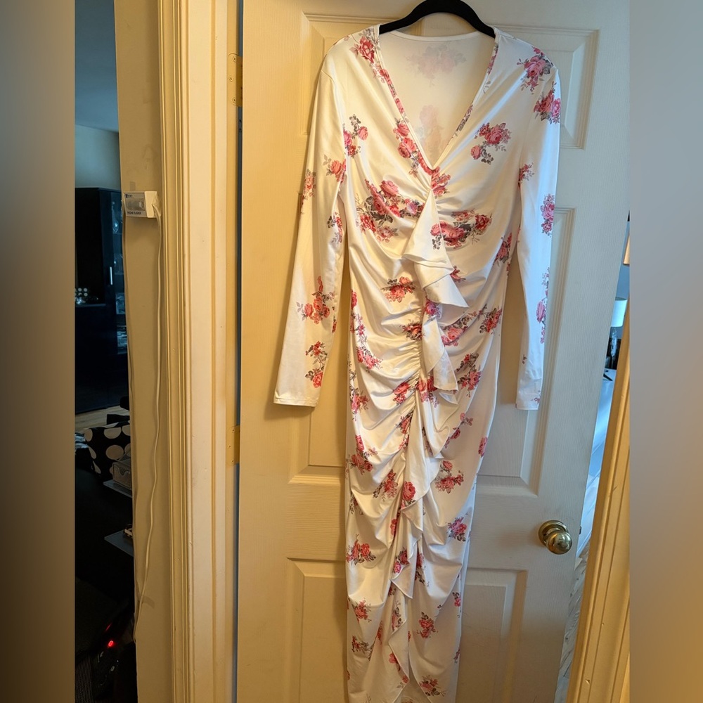 SHEIN white maxi dress w floral print